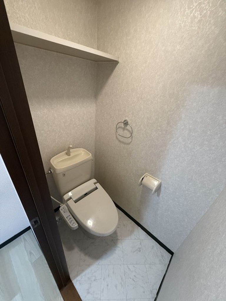 (5/20) トイレ (5/20) トイレ