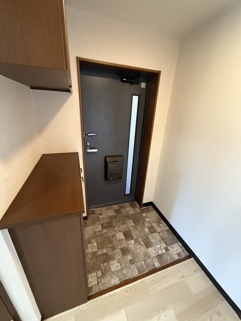 (9/20) 玄関 (9/20) 玄関