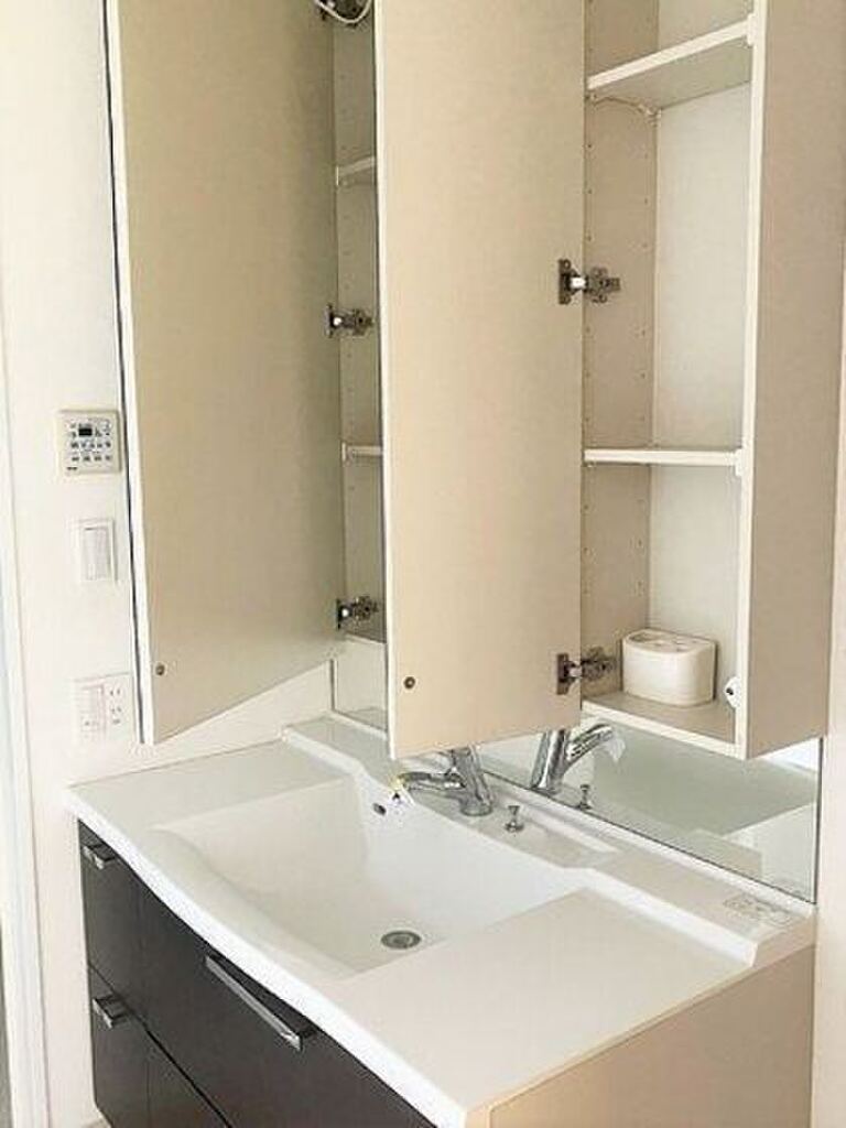 (6/18) 洗面所 (6/18) 洗面所