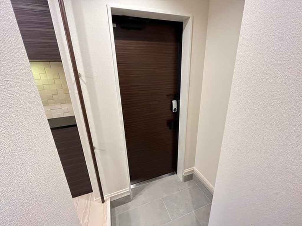 (7/23) 玄関 (7/23) 玄関