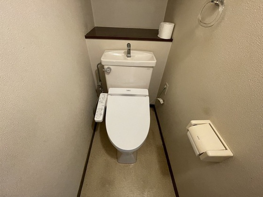 (5/20) トイレ (5/20) トイレ