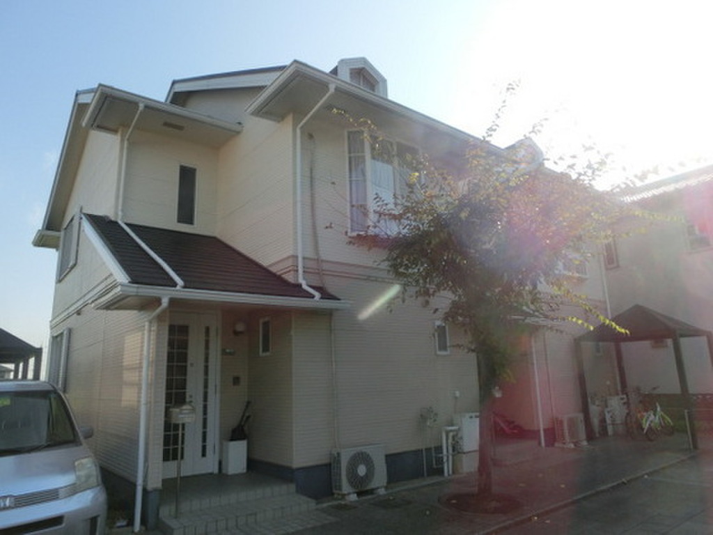 (9/20) 玄関 (9/20) 玄関