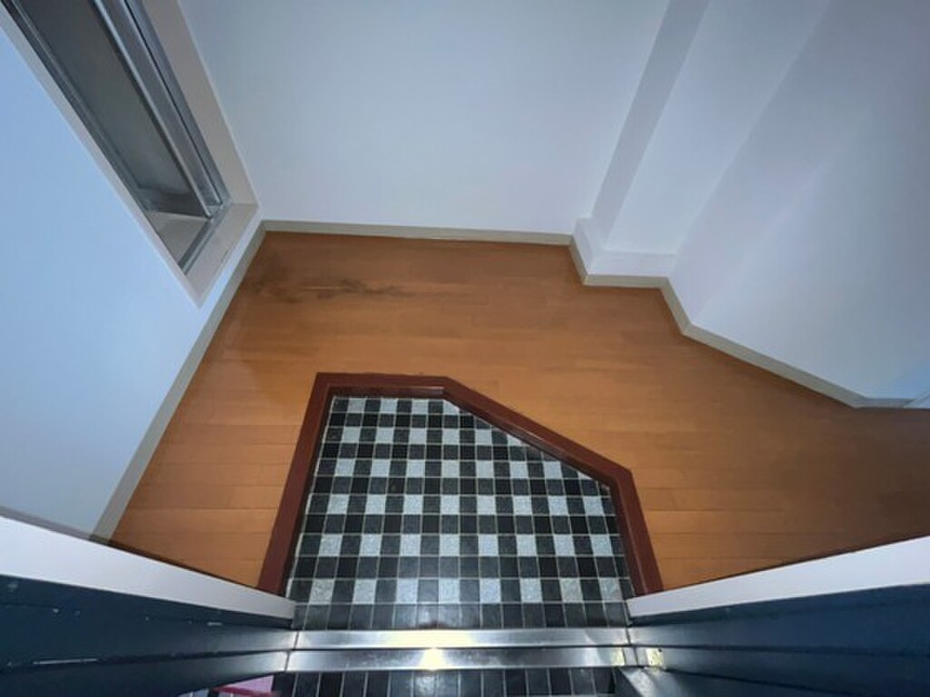 (10/20) 玄関 (10/20) 玄関