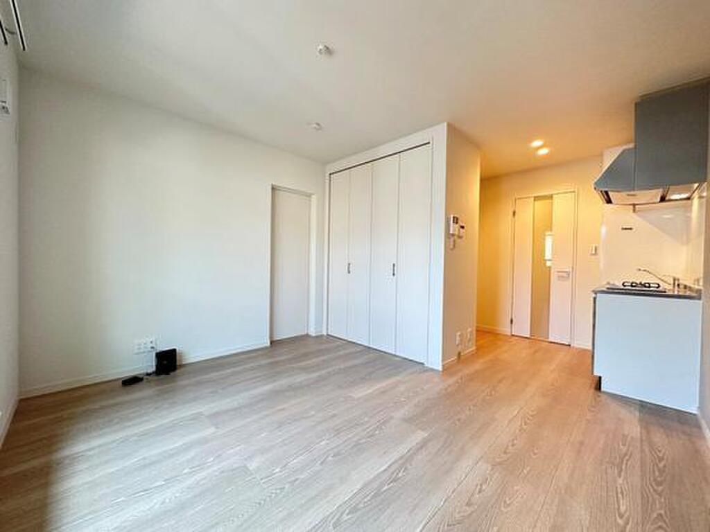 (5/18) 居室・リビング (5/18) 居室・リビング