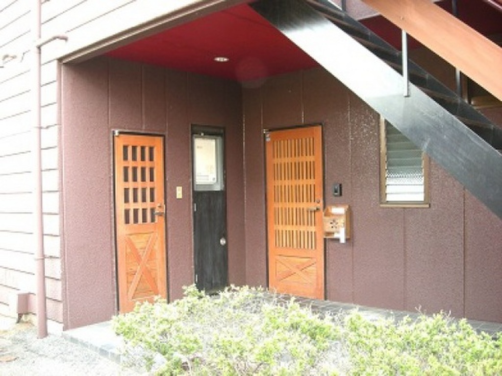 (7/16) 玄関 (7/16) 玄関