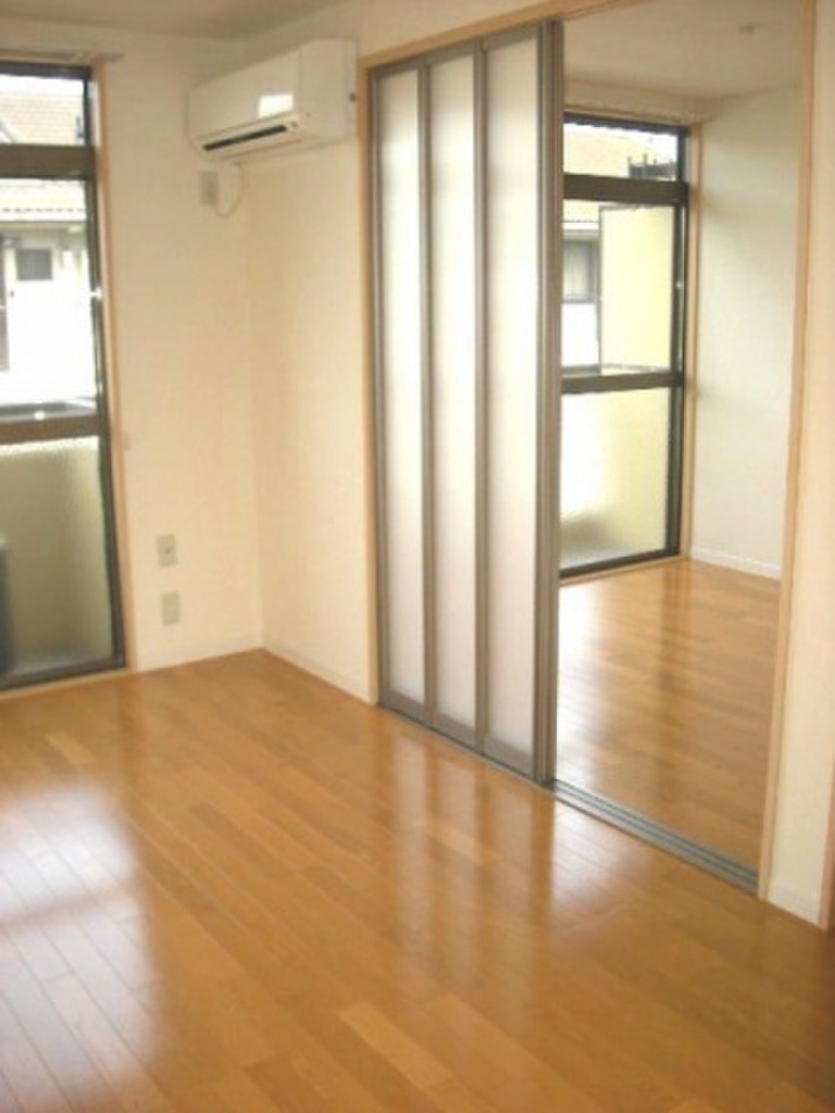 (2/15) 居室・リビング (2/15) 居室・リビング