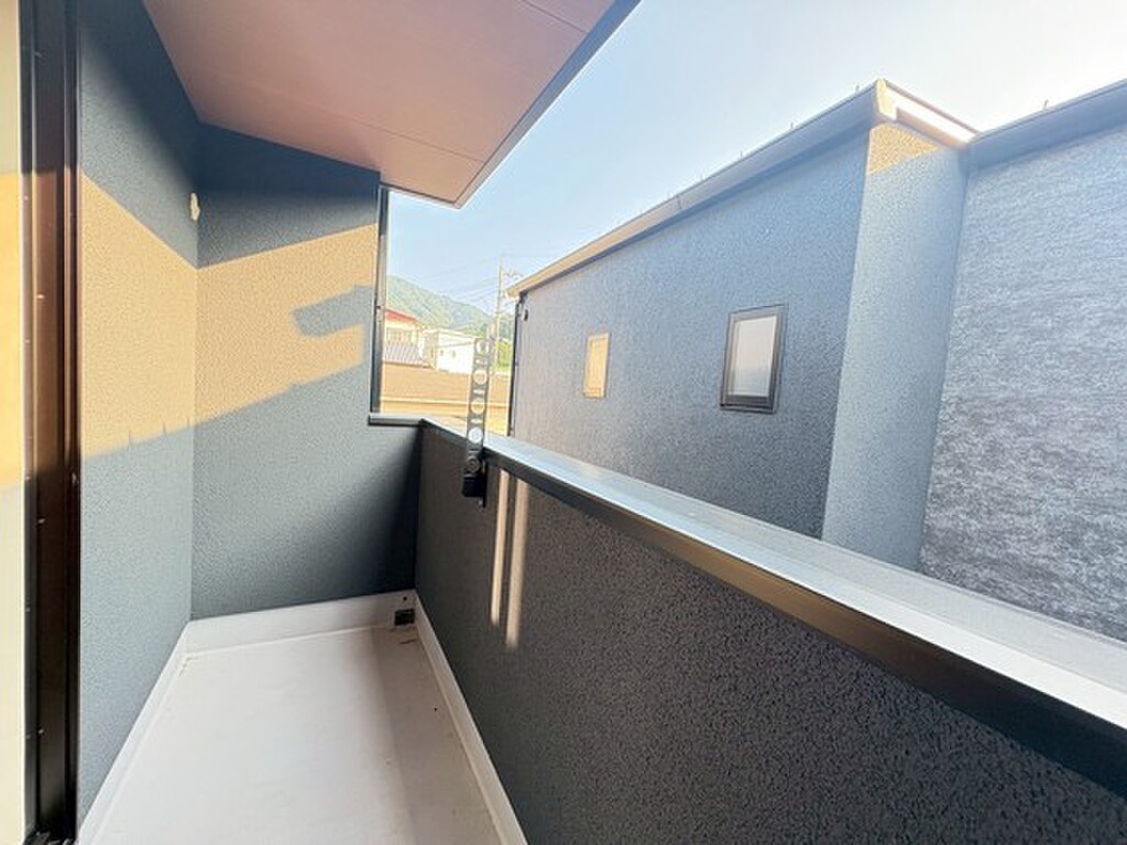 (12/22) バルコニー