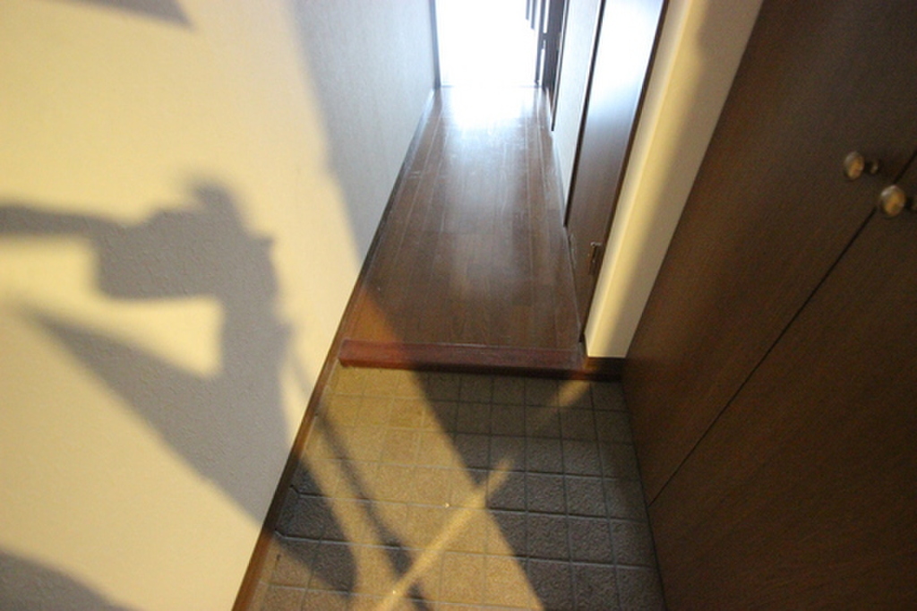 (10/23) 玄関 (10/23) 玄関