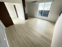 レユシール川内
