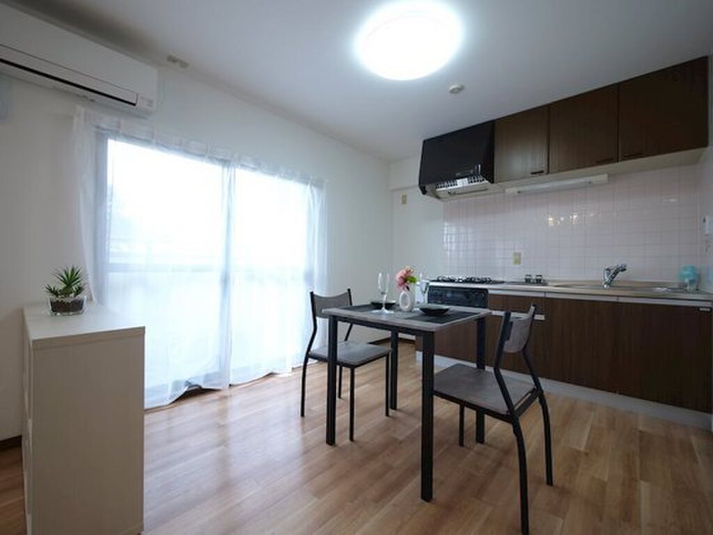 (4/14) ※他号室の写真です