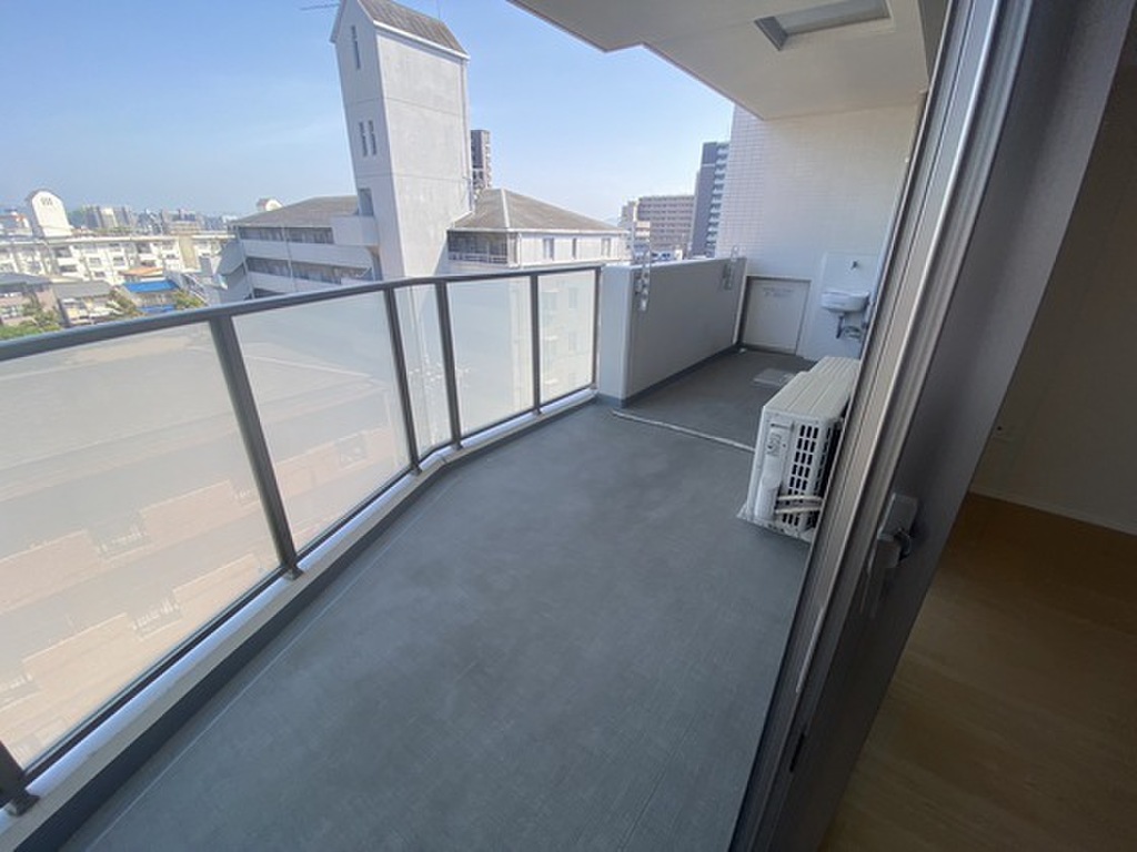 (10/23) バルコニー (10/23) バルコニー