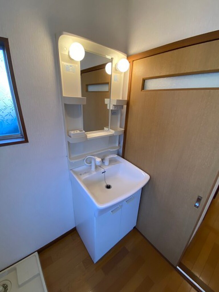 (8/21) 洗面所 (8/21) 洗面所