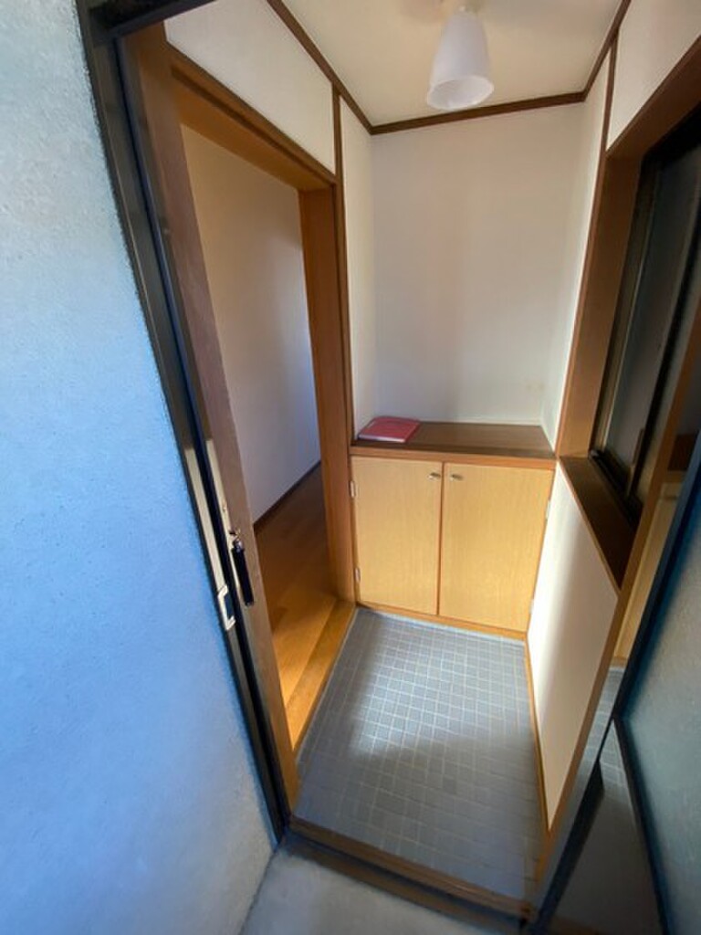 (10/21) 玄関 (10/21) 玄関