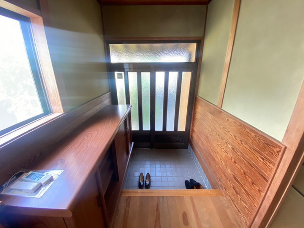 (8/33) 玄関 (8/33) 玄関