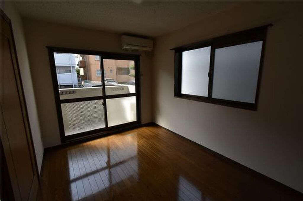 (2/14) 居室・リビング