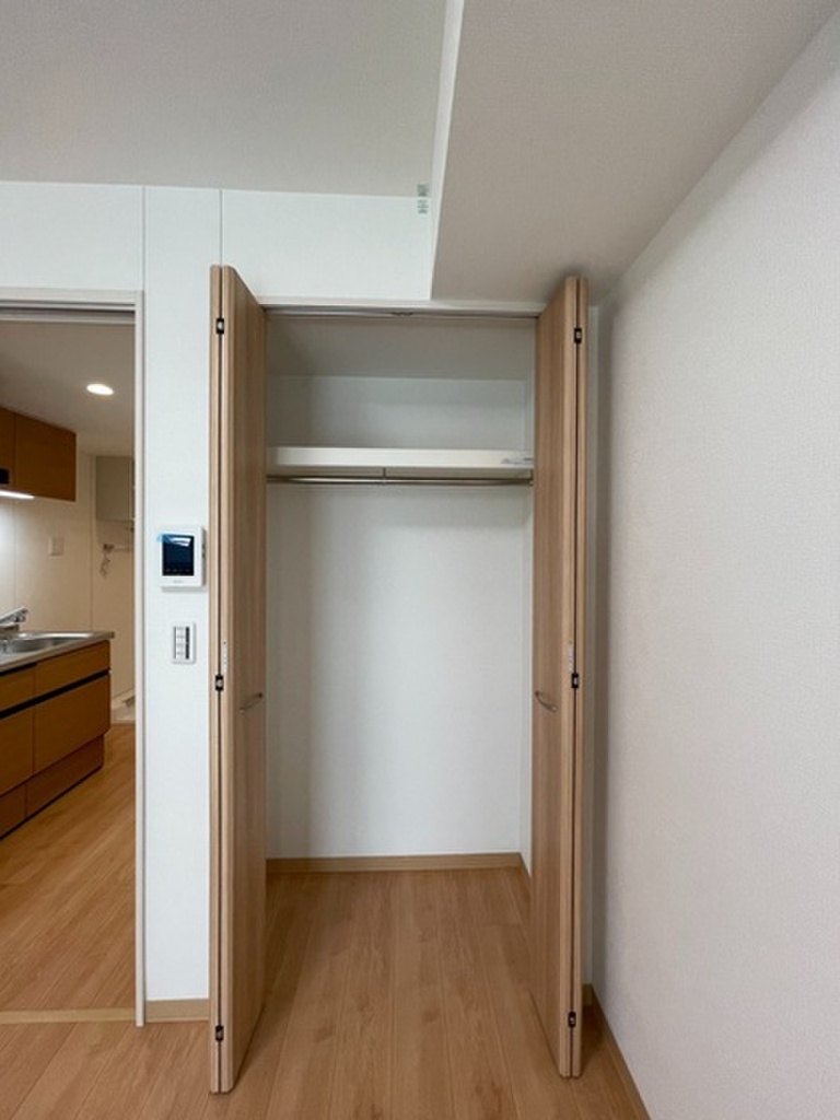 (7/16) 収納 (7/16) 収納