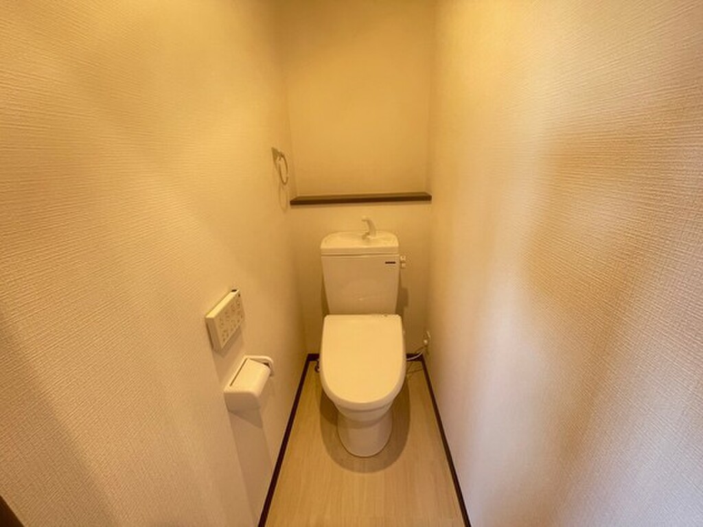 (5/20) トイレ (5/20) トイレ