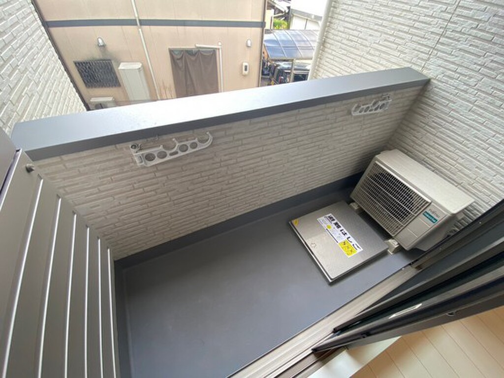 (12/22) バルコニー (12/22) バルコニー