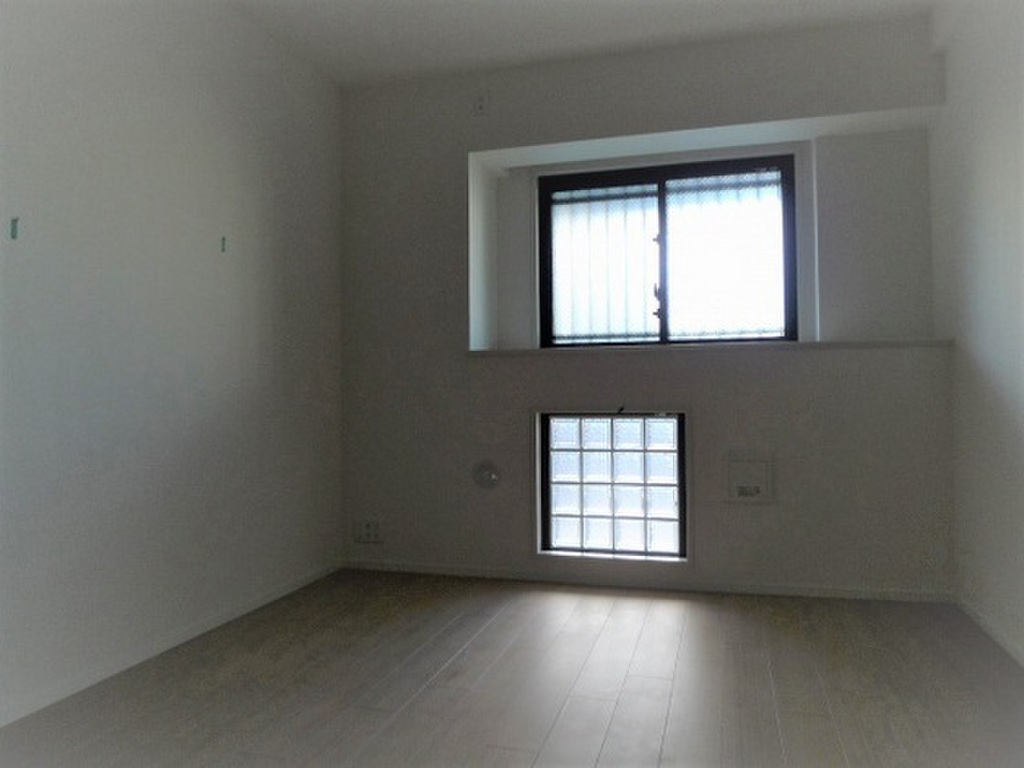 (2/17) 居室・リビング (2/17) 居室・リビング