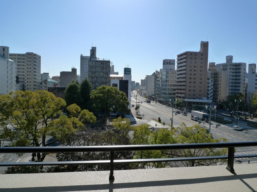 (8/17) 眺望 (8/17) 眺望