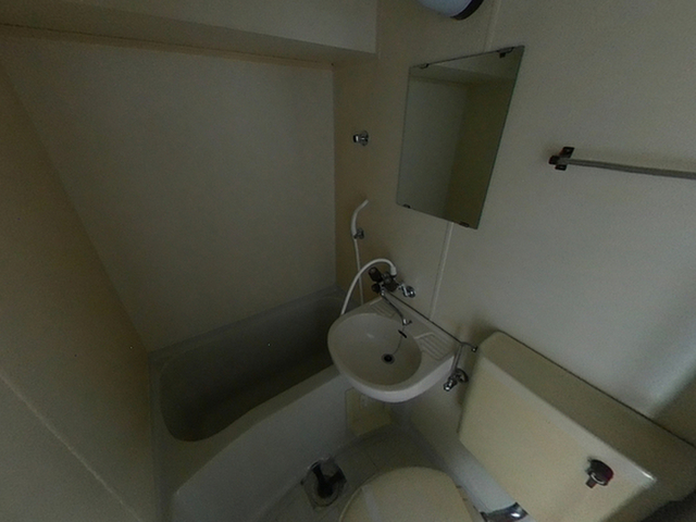 Residence R