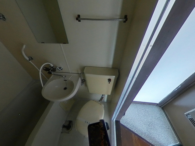 Residence R