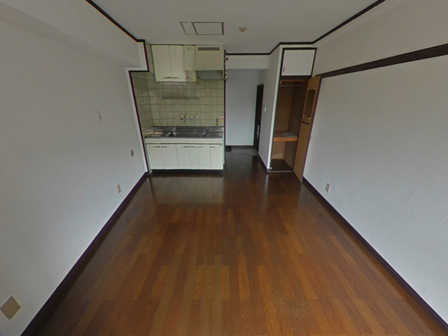 Residence R