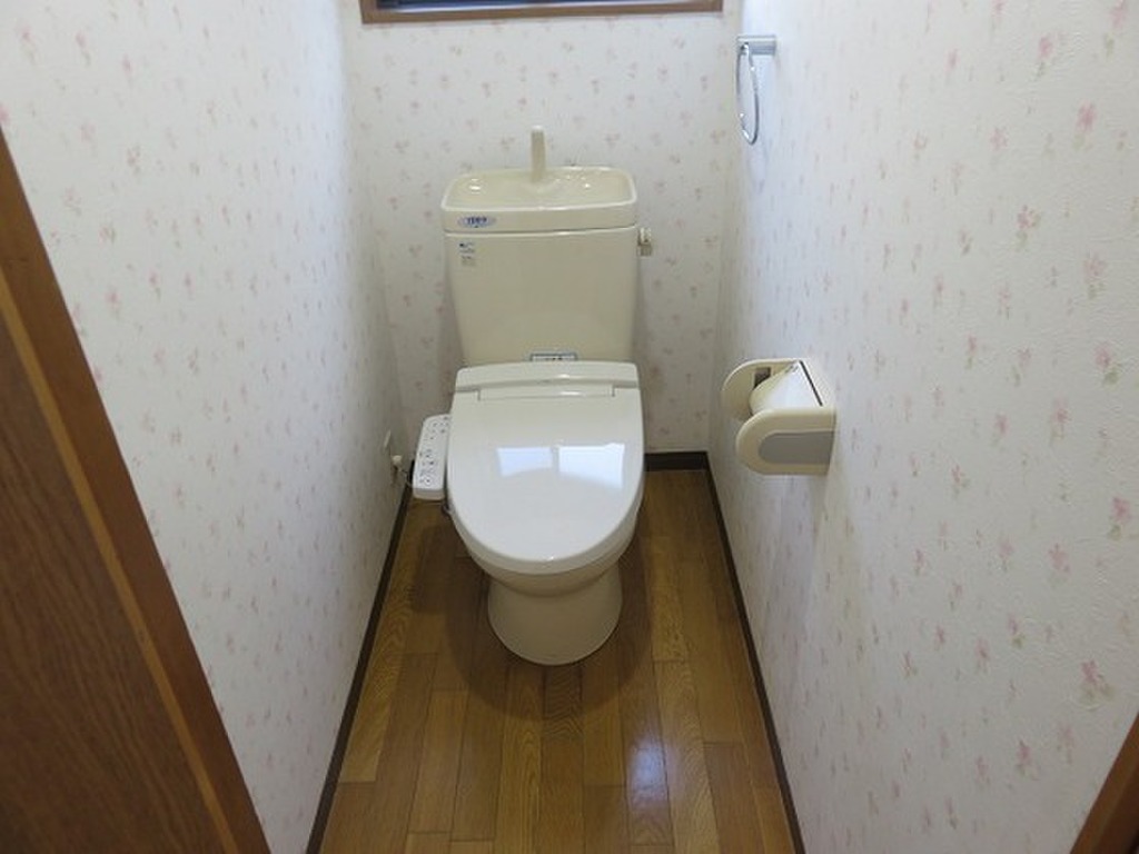 (5/21) トイレ (5/21) トイレ