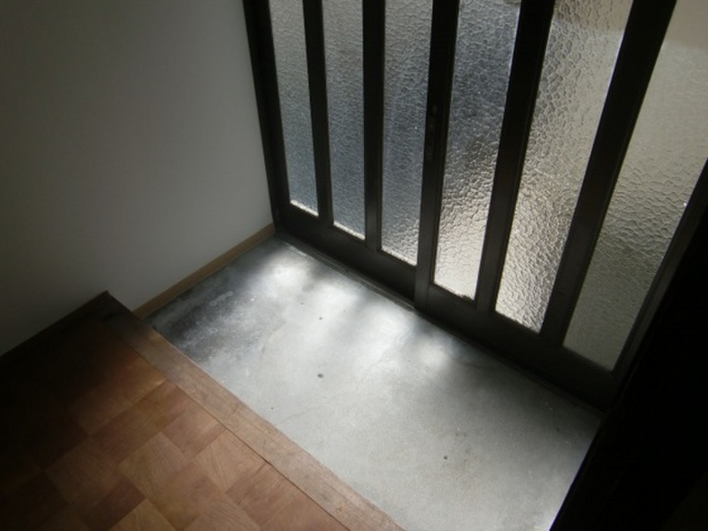 (6/15) 玄関 (6/15) 玄関