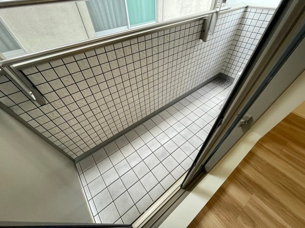 (12/24) バルコニー