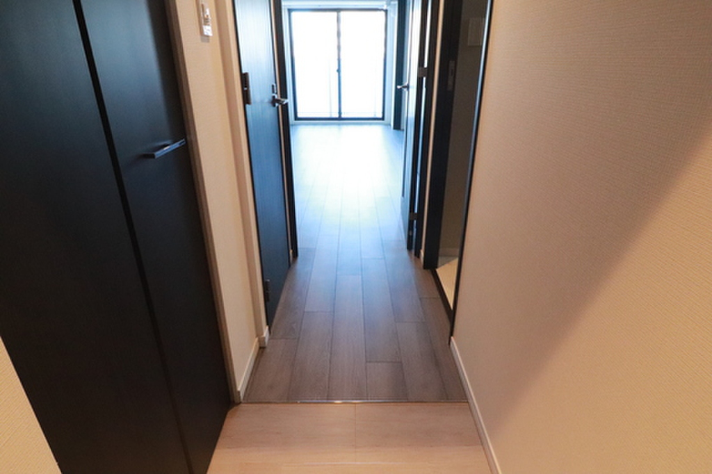 (13/24) 玄関 (13/24) 玄関