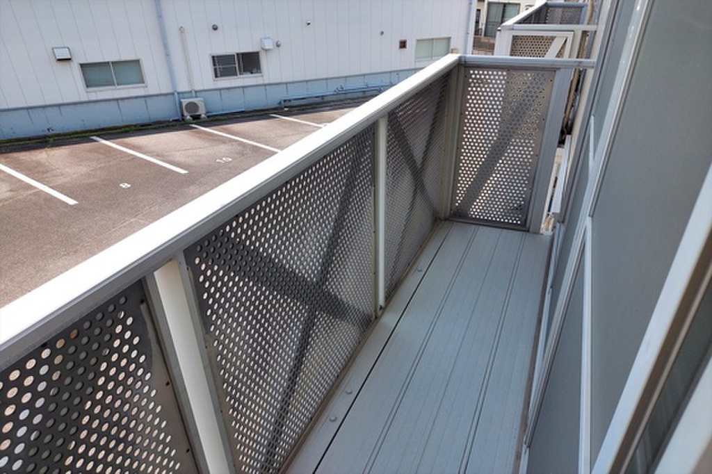 (8/25) バルコニー