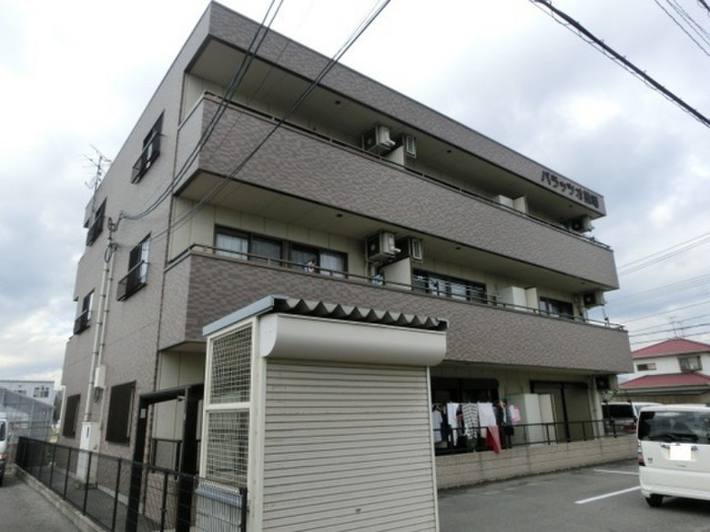 (2/5) バルコニー (2/5) バルコニー