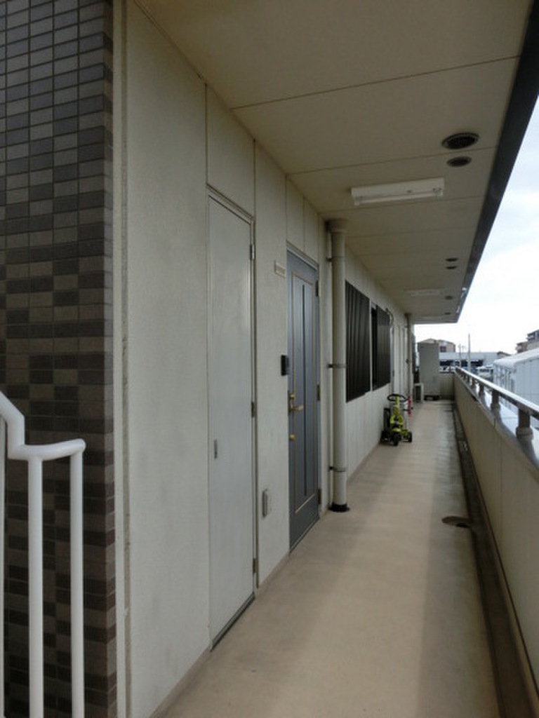 (3/5) 玄関 (3/5) 玄関