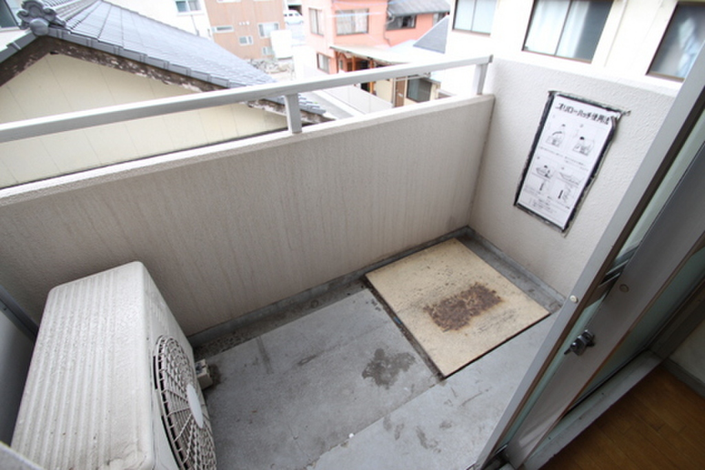 (8/17) バルコニー