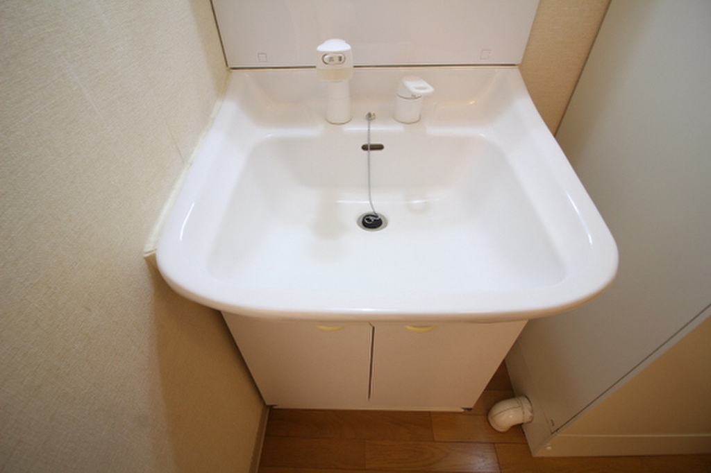 (6/18) ※他号室の写真です (6/18) ※他号室の写真です