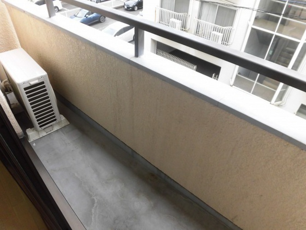 (12/20) バルコニー (12/20) バルコニー