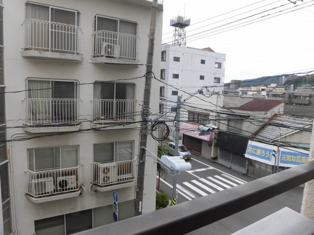 (13/20) 眺望 (13/20) 眺望