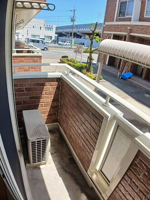oAzo B棟