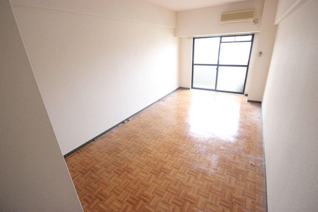 (2/24) 居室・リビング (2/24) 居室・リビング