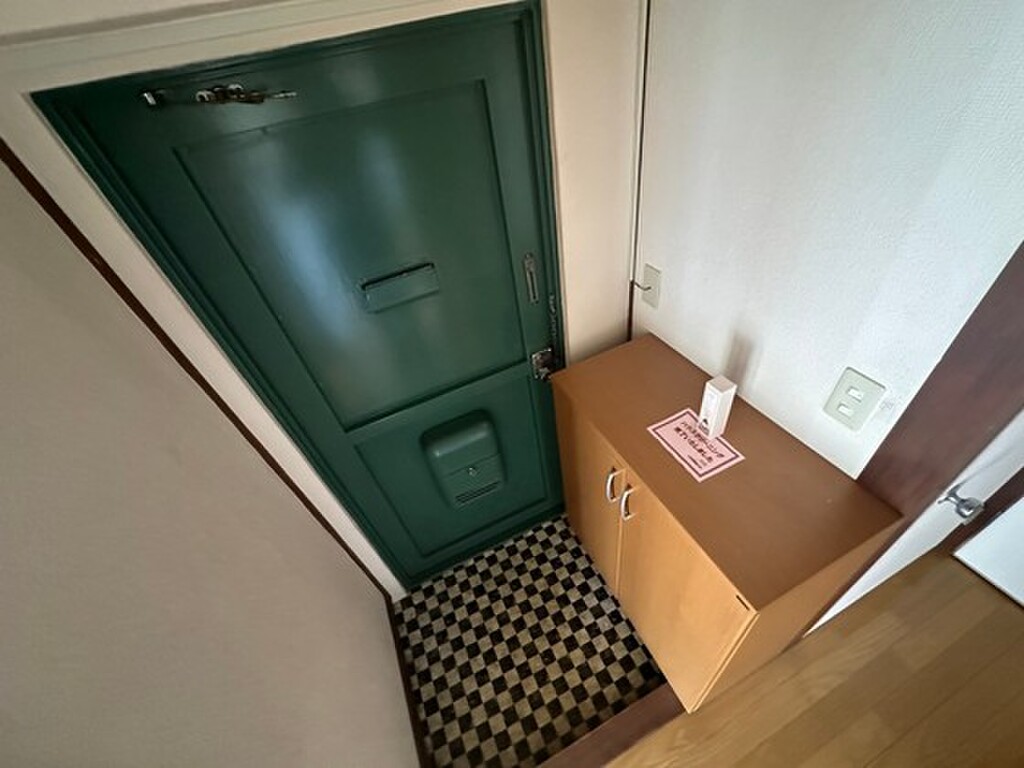 (7/22) 玄関 (7/22) 玄関