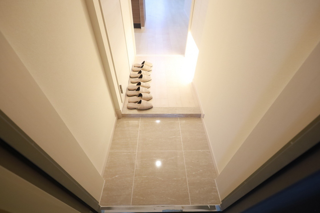 (7/23) 玄関 (7/23) 玄関