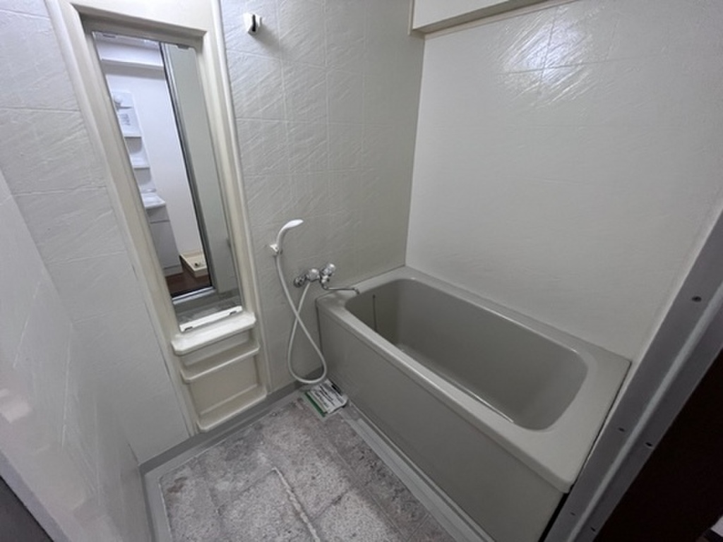 (4/24) ※別室の写真です (4/24) ※別室の写真です