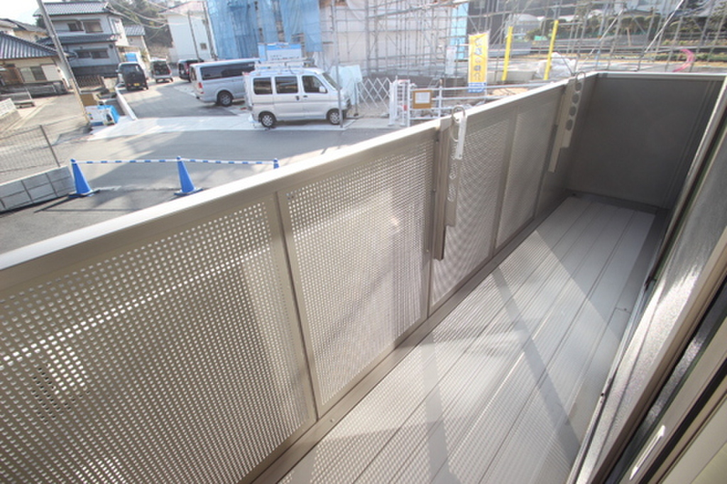 (11/24) バルコニー (11/24) バルコニー