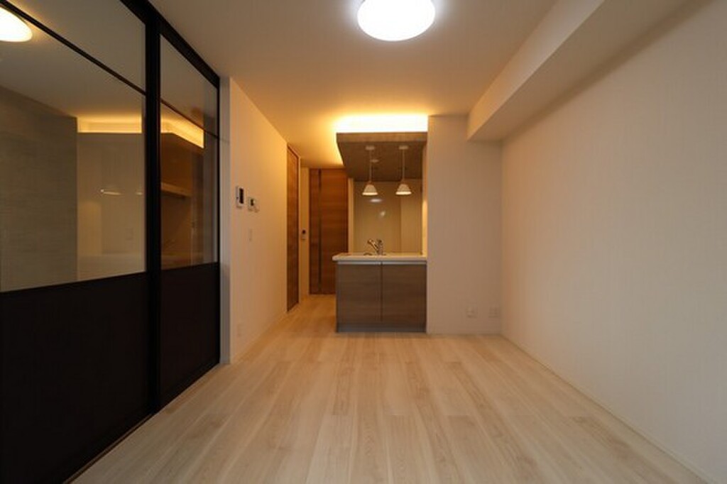 (2/25) 居室・リビング (2/25) 居室・リビング