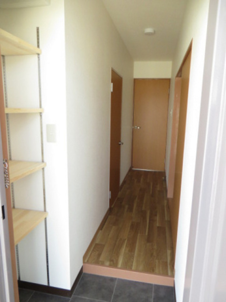(8/22) 玄関