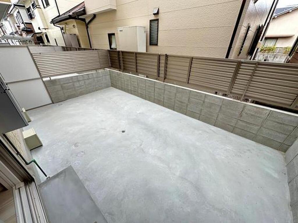 (13/23) バルコニー (13/23) バルコニー