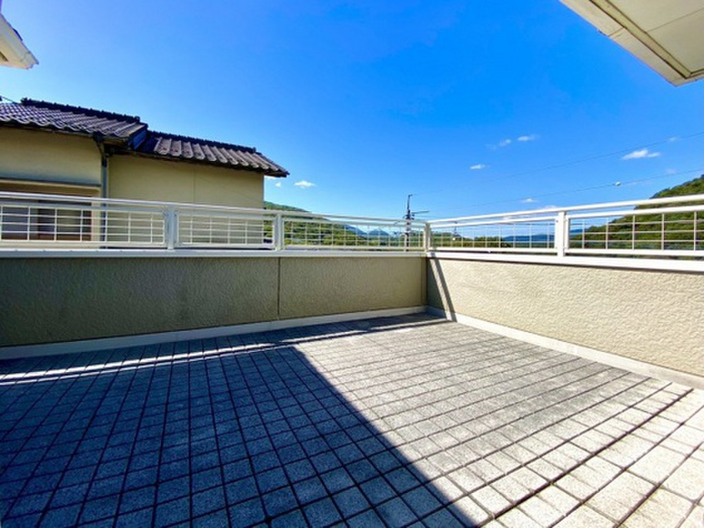 (10/15) バルコニー