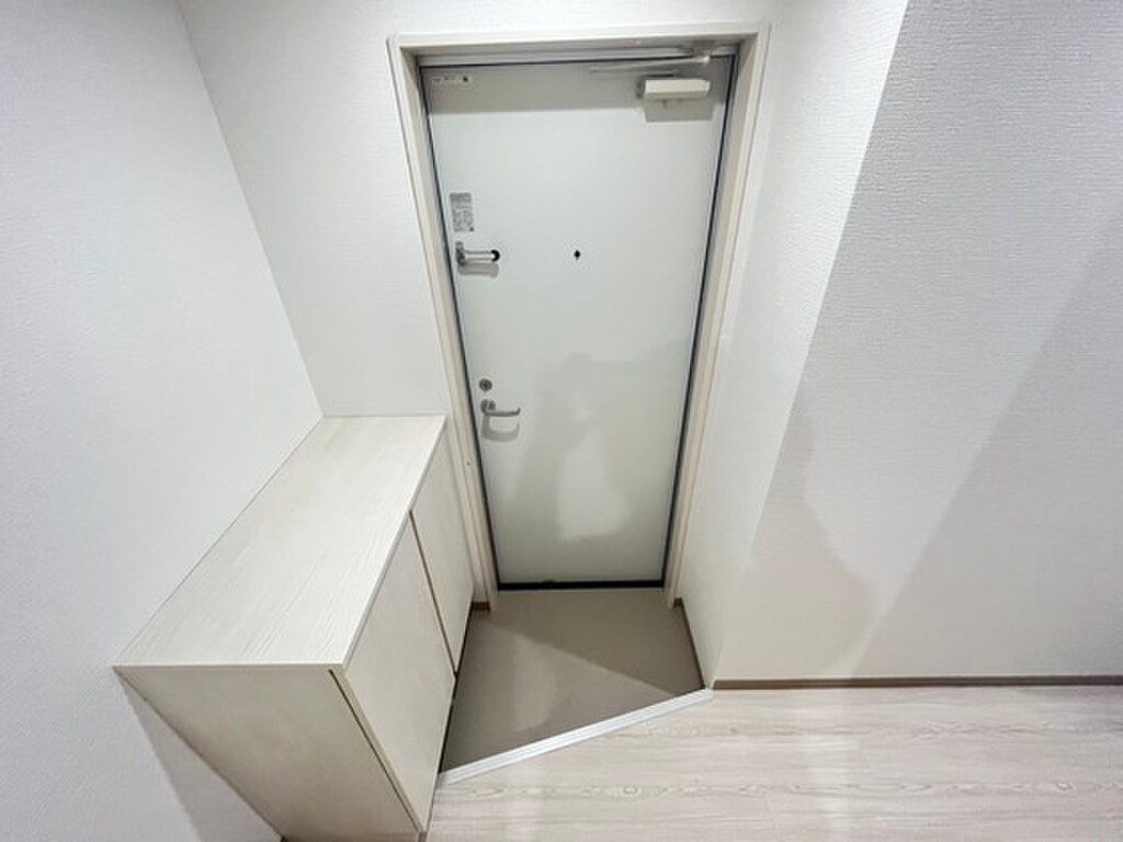 (13/23) 玄関 (13/23) 玄関