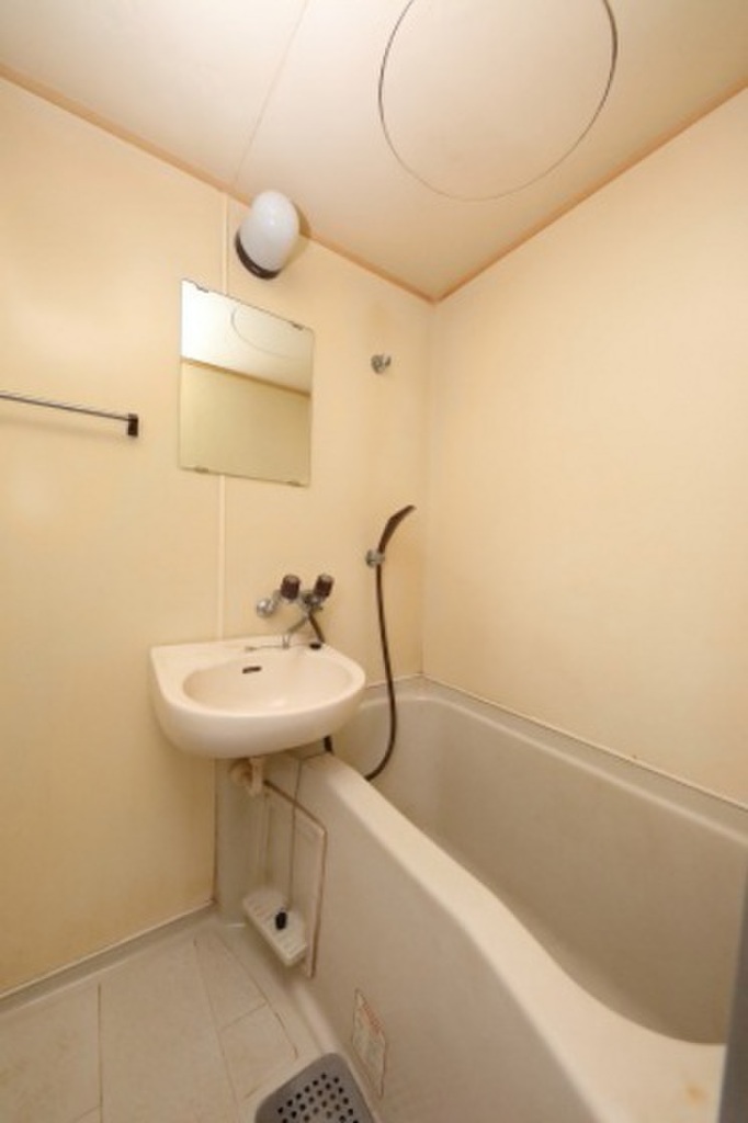 (4/13) ※他号室の写真です